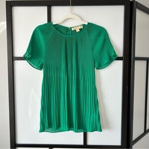 [XS] Micheal Kors Bright Green Pleat Accordion Ruffle Sheer Short Sleeve Blouse